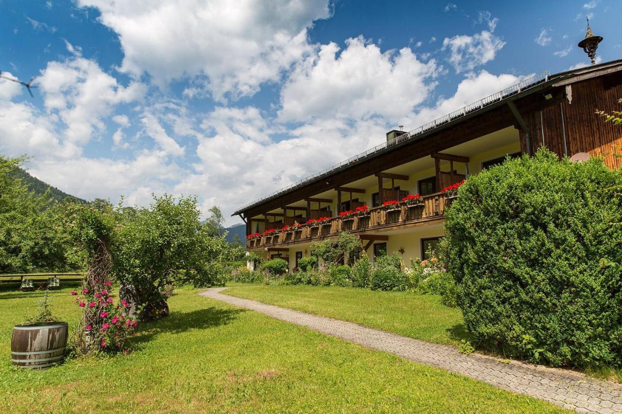 Waldhauser Hof *